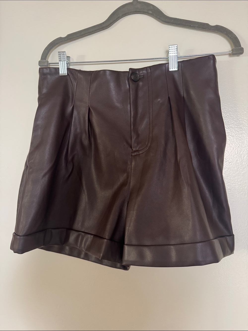 Avec Les Filles faux leather shorts